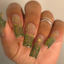 Load image into Gallery viewer, Chamaeleon Nails - Purgatory Bound - THERMAL
