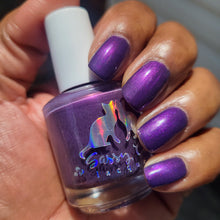 Load image into Gallery viewer, Sassy Cats Lacquer - Witching Hour
