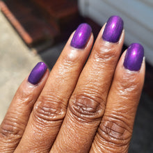 Load image into Gallery viewer, Sassy Cats Lacquer - Witching Hour
