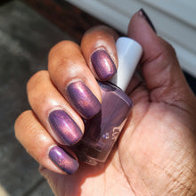 Load image into Gallery viewer, Sassy Cats Lacquer - Enochian Glow
