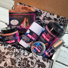 Load image into Gallery viewer, Handmade Natural Beauty - FINAL GIRL - GIFT SET
