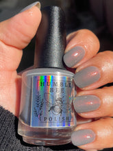 Load image into Gallery viewer, Humble Bee Polish - acillateM
