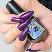 Load image into Gallery viewer, Humble Bee Polish - Fate's Hands
