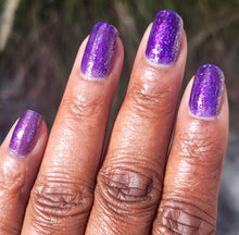 Load image into Gallery viewer, Humble Bee Polish - Alice
