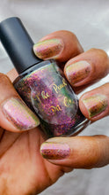 Load image into Gallery viewer, The Peach Pit Co. - Cave Dweller - OVERSTOCK
