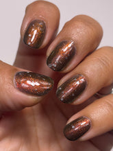 Load image into Gallery viewer, Humble Bee Polish - xarhtnA
