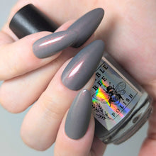 Load image into Gallery viewer, Humble Bee Polish - acillateM
