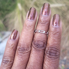 Load image into Gallery viewer, Humble Bee Polish - xarhtnA
