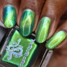 Load image into Gallery viewer, Wicked Lacquer - IX The Hermit - MAGNETIC
