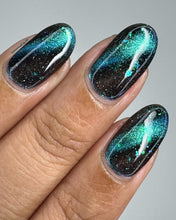 Load image into Gallery viewer, Paradox Polish - There&#39;s More To Life Than Scaring - MAGNETIC POLISH
