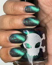 Load image into Gallery viewer, Paradox Polish - There&#39;s More To Life Than Scaring - MAGNETIC POLISH

