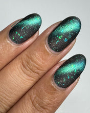 Load image into Gallery viewer, Paradox Polish - There&#39;s More To Life Than Scaring - MAGNETIC POLISH
