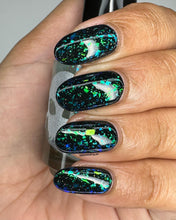 Load image into Gallery viewer, Paradox Polish - Schmoopsie-poo - TOPPER
