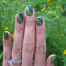 Load image into Gallery viewer, Rain Dance Lacquer - Little Green Men
