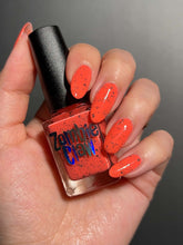 Load image into Gallery viewer, Zombie Claw - Last Girl at the Mall
