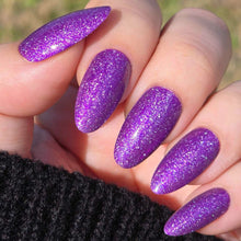 Load image into Gallery viewer, Rain Dance Lacquer - Donacia
