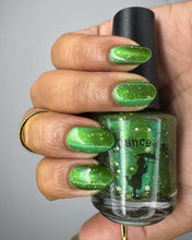 Load image into Gallery viewer, Rain Dance Lacquer - Lithia
