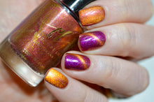 Load image into Gallery viewer, Penelope Luz - Sepultura
