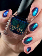 Load image into Gallery viewer, LŪMEN - ALIENS

