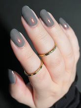 Load image into Gallery viewer, Humble Bee Polish - acillateM
