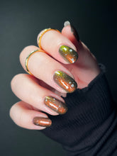 Load image into Gallery viewer, Humble Bee Polish - xarhtnA
