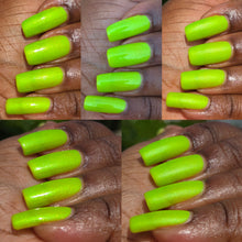 Load image into Gallery viewer, BCB Lacquers - I Bring You Love
