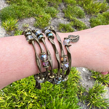 Load image into Gallery viewer, Bernd Offerings - Caras Galadhon - BRACELET
