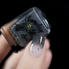 Load image into Gallery viewer, Chamaeleon Nails - Church, the Cat - THERMAL
