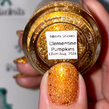 Load image into Gallery viewer, Ribbits - Clementine Pumpkins
