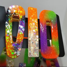 Load image into Gallery viewer, Bernd Offerings - Glow In The Dark Halloween Hair Clips
