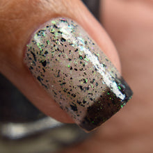 Load image into Gallery viewer, Chamaeleon Nails - Daryl&#39;s Hunt
