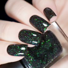 Load image into Gallery viewer, Chamaeleon Nails - Daryl&#39;s Hunt
