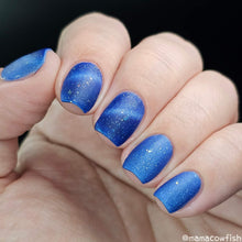Load image into Gallery viewer, Paradox Polish -  Rose the Hat - MAGNETIC
