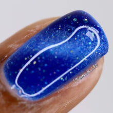 Load image into Gallery viewer, Paradox Polish -  Rose the Hat - MAGNETIC
