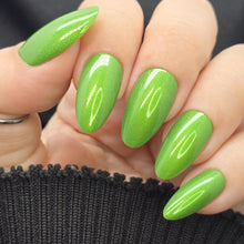 Load image into Gallery viewer, Ribbits - Green Machine Laser Beam
