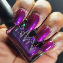 Load image into Gallery viewer, Naps &amp; Nails - Hello, Boys.
