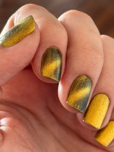 Load image into Gallery viewer, Whatcha Nail Polish - The One Ring - MAGNETIC
