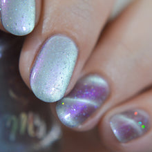 Load image into Gallery viewer, Mystic Nail Polish - Pillars of the Kings - MAGNETIC

