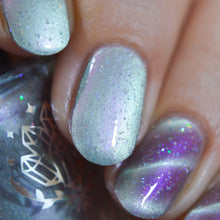 Load image into Gallery viewer, Mystic Nail Polish - Pillars of the Kings - MAGNETIC
