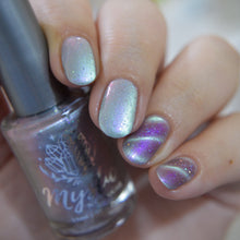 Load image into Gallery viewer, Mystic Nail Polish - Pillars of the Kings - MAGNETIC
