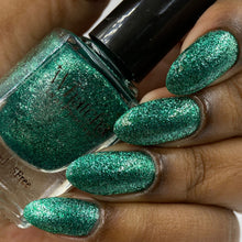 Load image into Gallery viewer, Whatcha Nail Polish - Lothlórien Leaf - MAGNETIC
