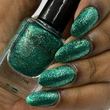 Load image into Gallery viewer, Whatcha Nail Polish - Lothlórien Leaf - MAGNETIC
