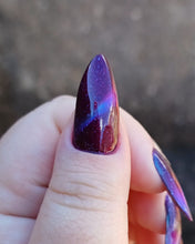 Load image into Gallery viewer, Mystic Nail Polish - One More Light
