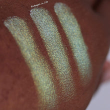 Load image into Gallery viewer, Paradox - Medusa- MULTICHROME EYESHADOW
