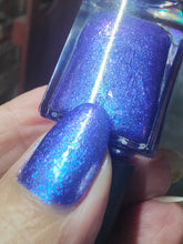 Load image into Gallery viewer, Lilypad Lacquer - Cinderella
