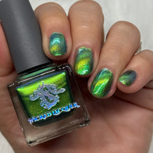 Load image into Gallery viewer, Wicked Lacquer - IX The Hermit - MAGNETIC
