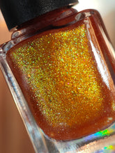 Load image into Gallery viewer, Lilypad Lacquer - Pretty Creepy - OVERSTOCK

