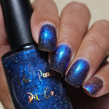 Load image into Gallery viewer, The Peach Pit Co. - Creating the Stars
