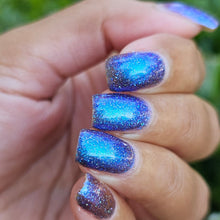 Load image into Gallery viewer, The Peach Pit Co. - Creating the Stars
