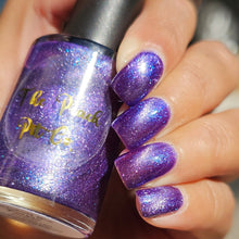 Load image into Gallery viewer, The Peach Pit Co. - Gandolf the Purple - MAGNETIC

